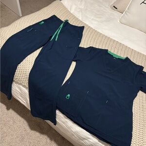 Carhartt women’s navy scrub set